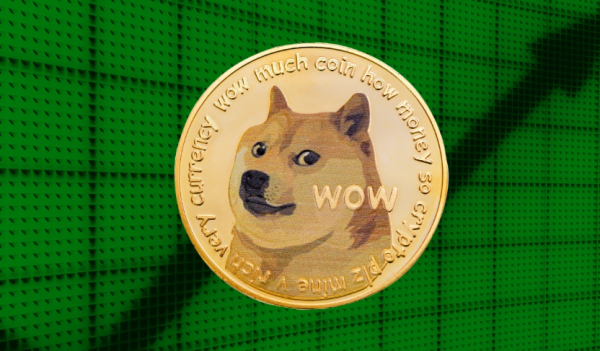 A Dogecoin aktivitása növekszik, miközben a SpaceX tőzsdei bevezetéséről szóló pletykák felkeltik az érdeklődést